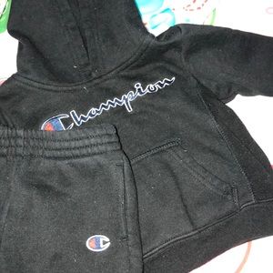 Black Champion Sweatsuit Top And Bottom